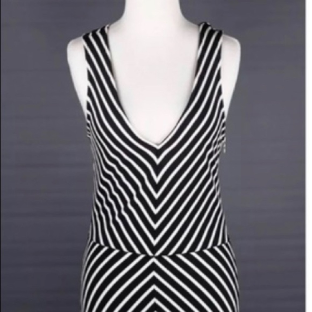 Banana Republic Black & White Chevron Dress